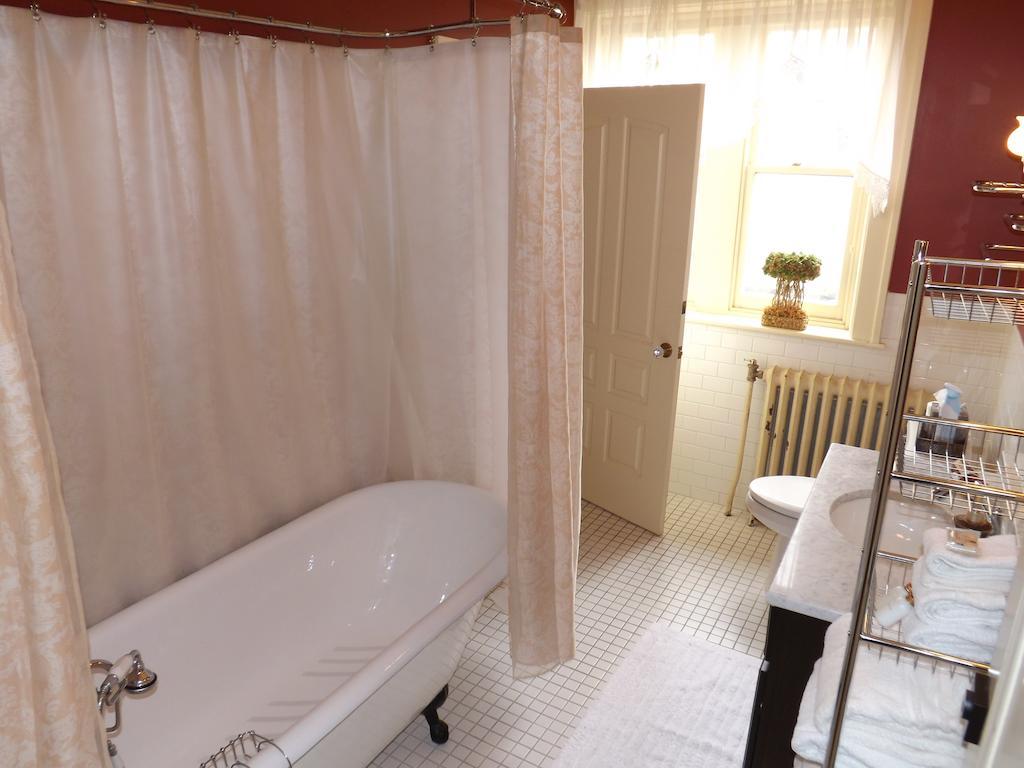 The Patriot House Bed & Breakfast Annville 객실 사진