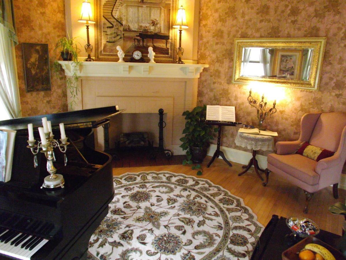 The Patriot House Bed & Breakfast Annville 외부 사진